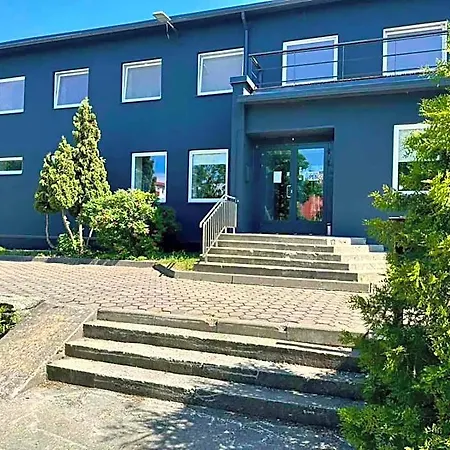 Hostal Paldiski Hotel